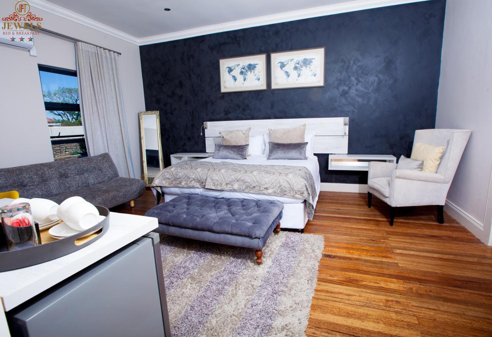 Jft Jewels Guest House Іст-Лондон Екстер'єр фото